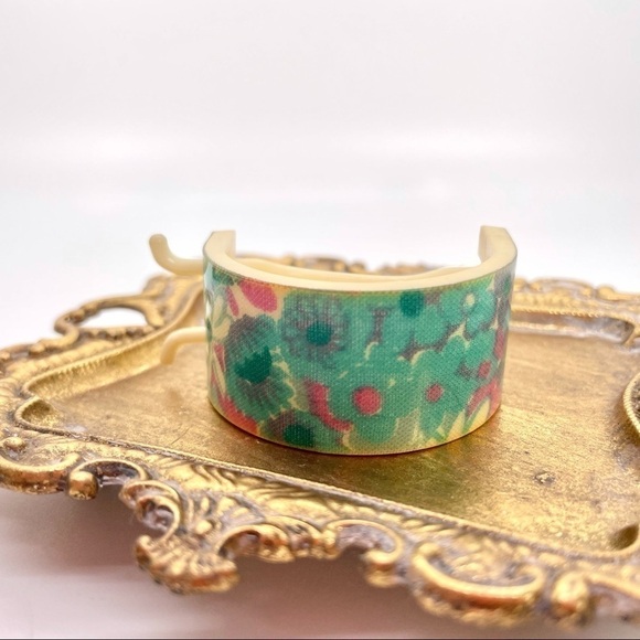 Vintage Floral Hair Clip - Picture 1 of 4